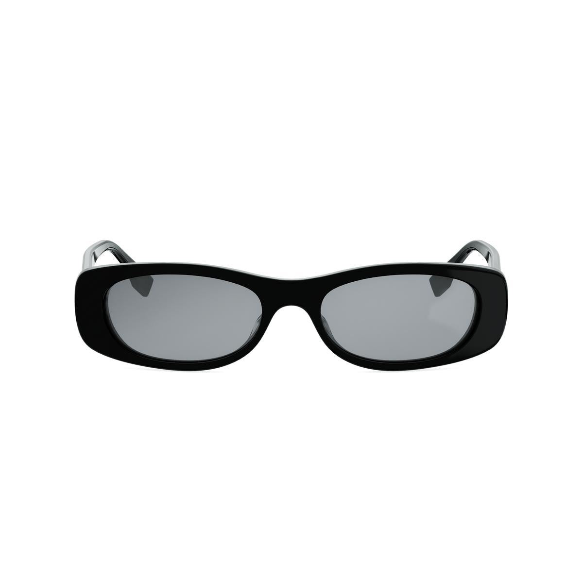 01A - Shiny Black - Smoke