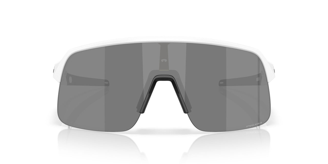 949613 - White - Prizm Black