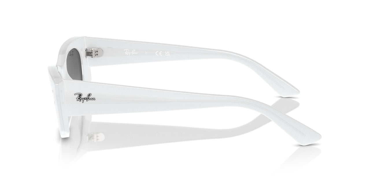 675911 - White - Grey