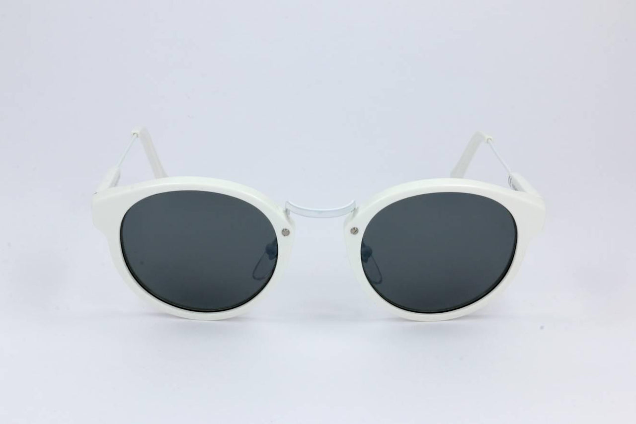 LA4 - WHITE