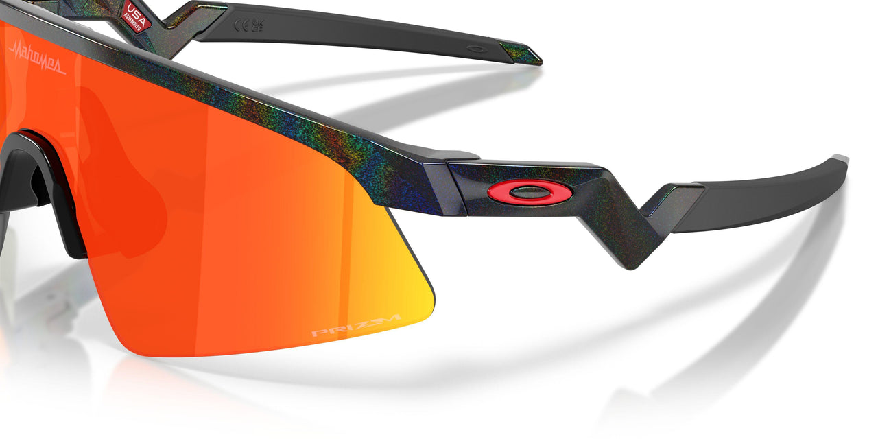 901509 - Black - Prizm Ruby