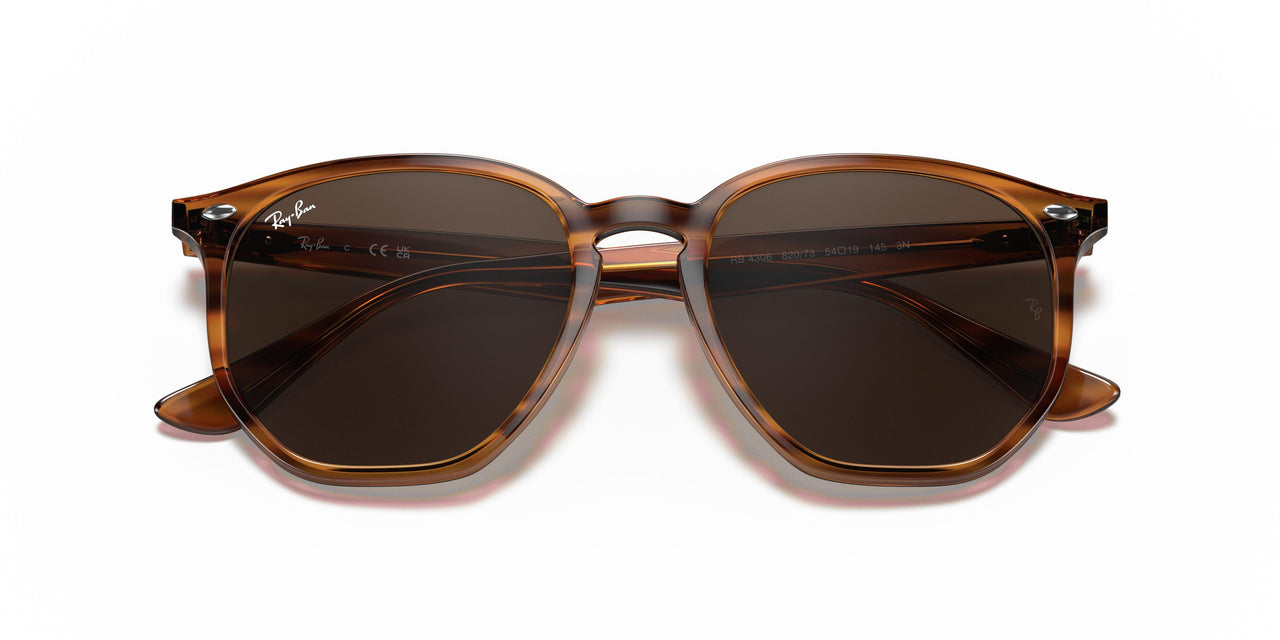 820/73 - Red - Dark Brown