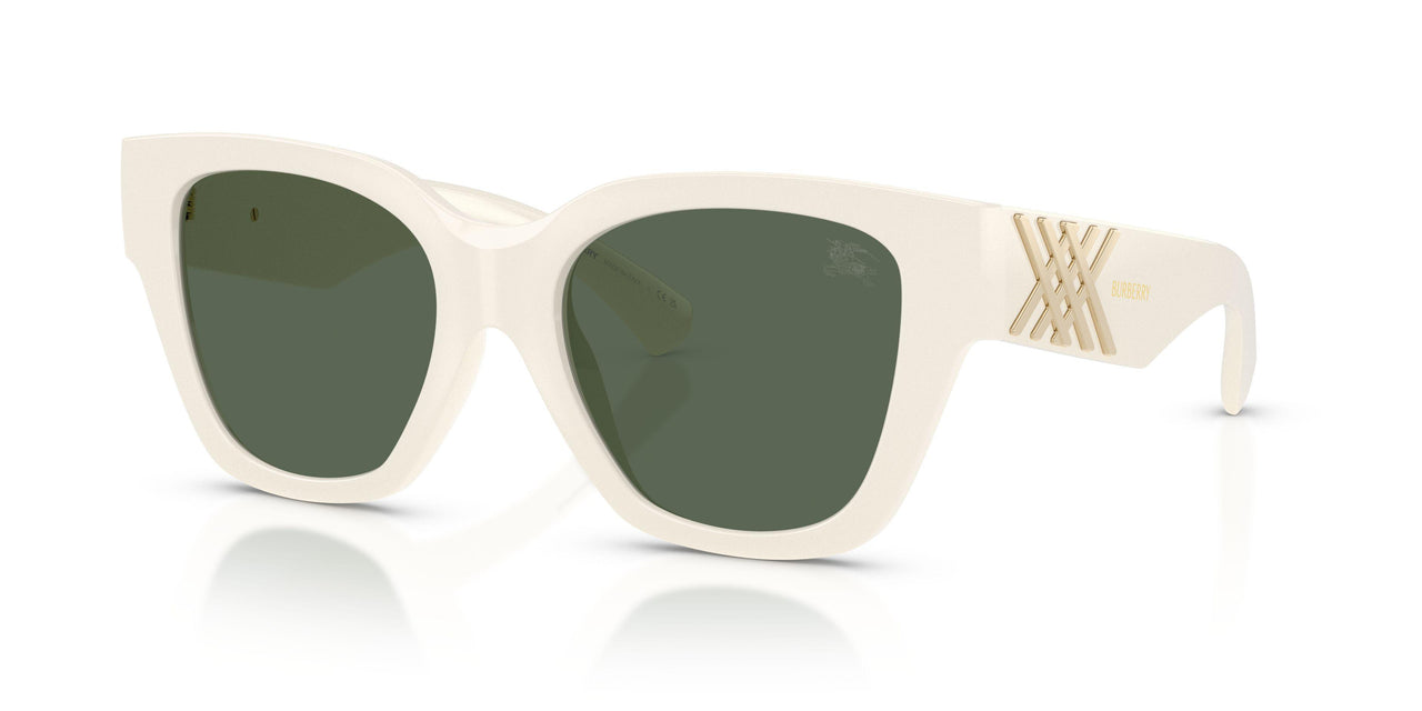 421871 - White - Dark Green