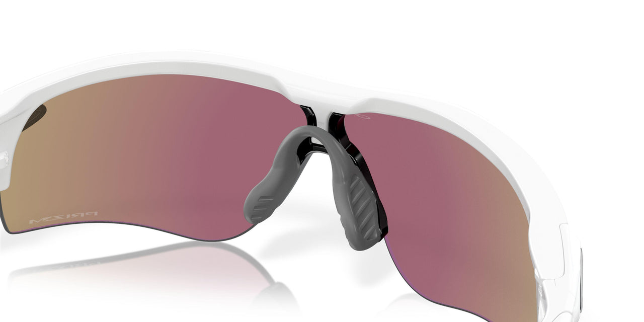 920602 - Matte White - Slate Iridium