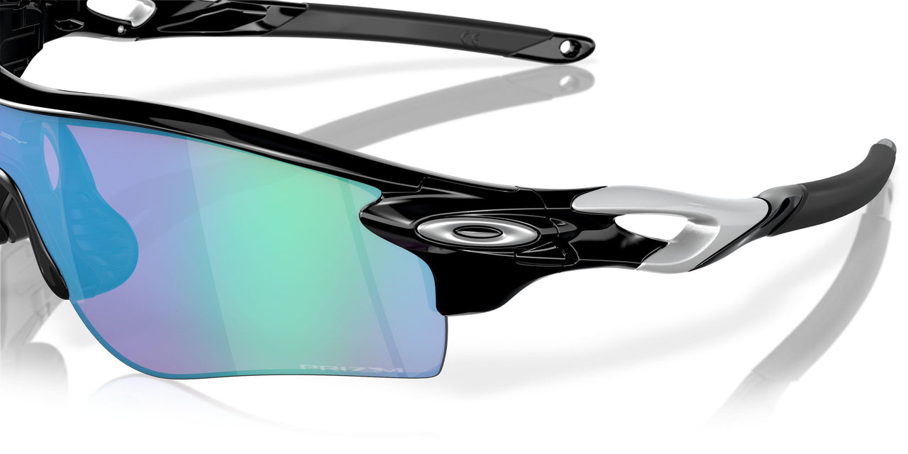 920602 - Matte White - Slate Iridium