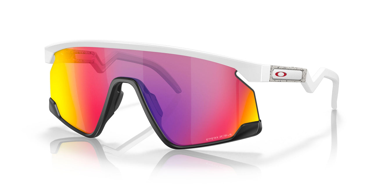 928002 - White - Prizm Road