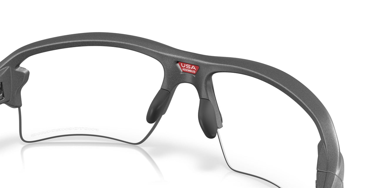 948807 - Grey - Clear To Black Iridium Photochromic