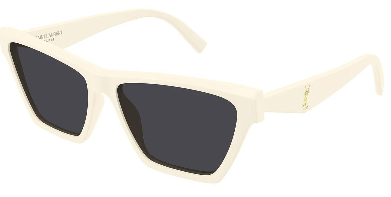 007 - Ivory - Black
