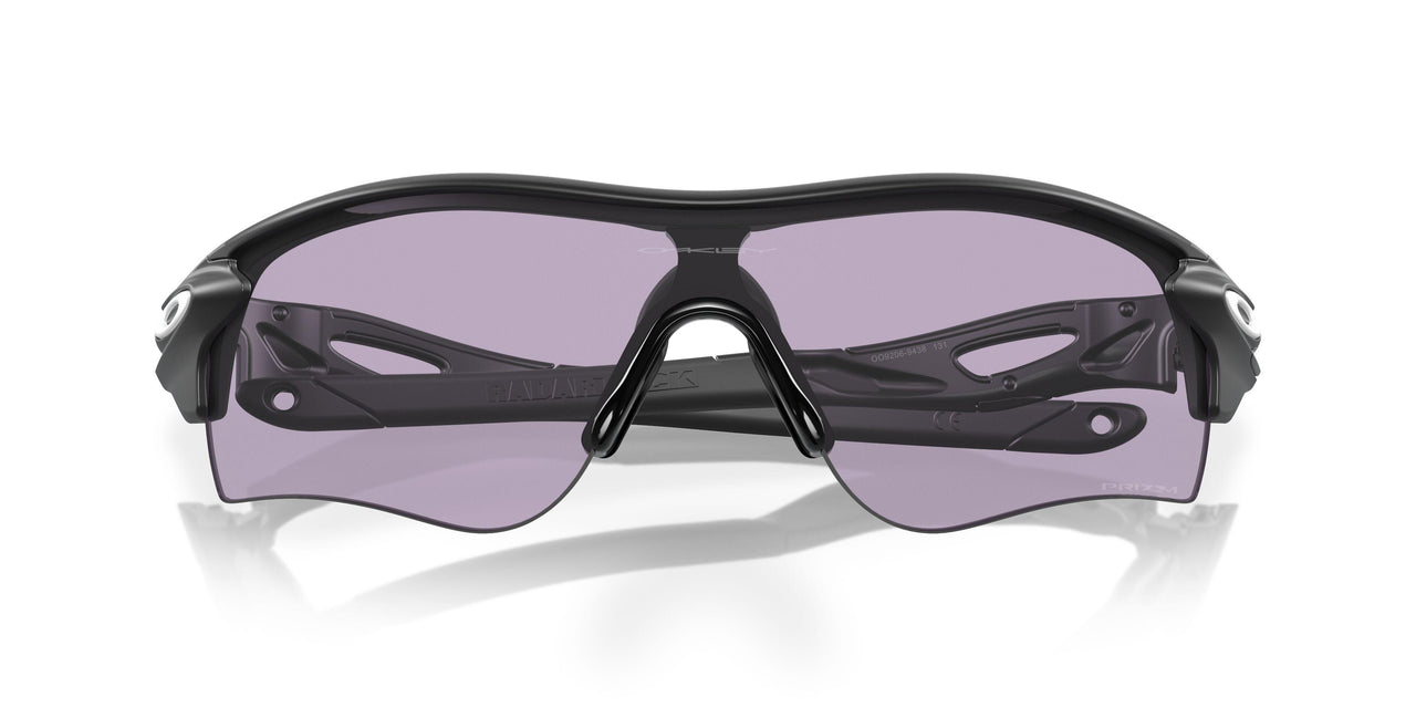 920602 - Matte White - Slate Iridium