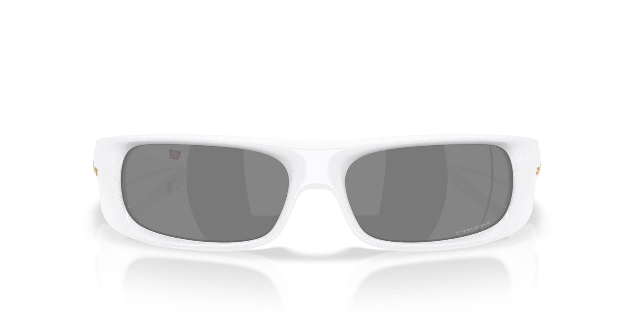 952202 - White - Prizm Black