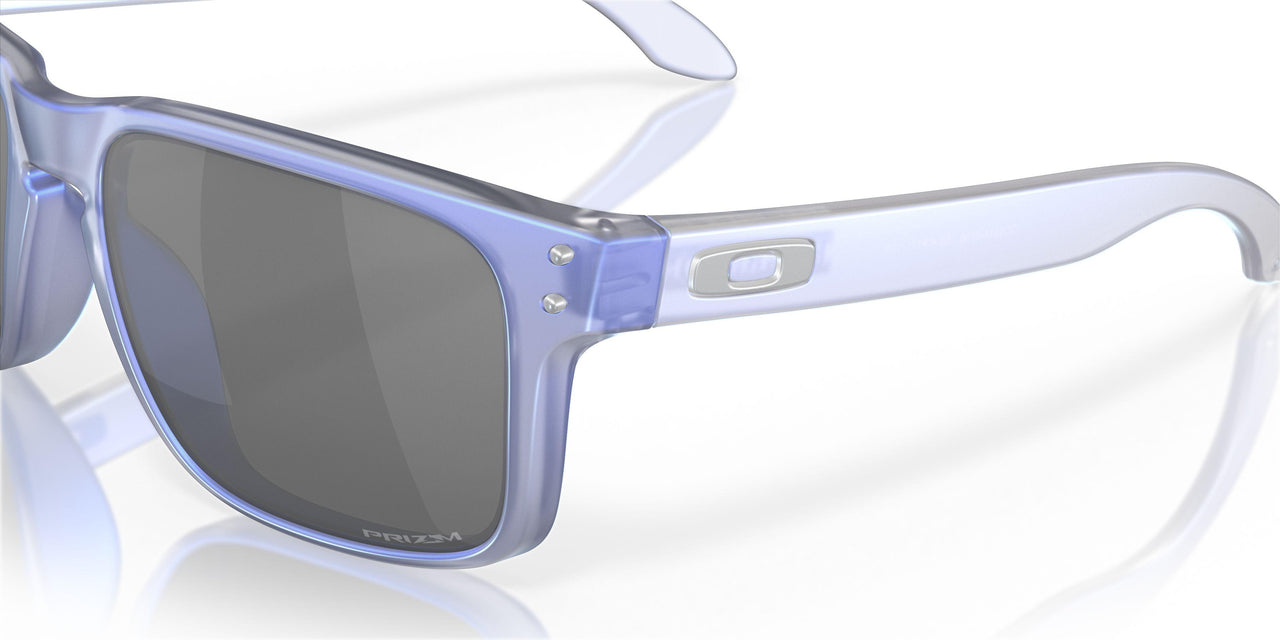 924467 - Blue - Prizm Black