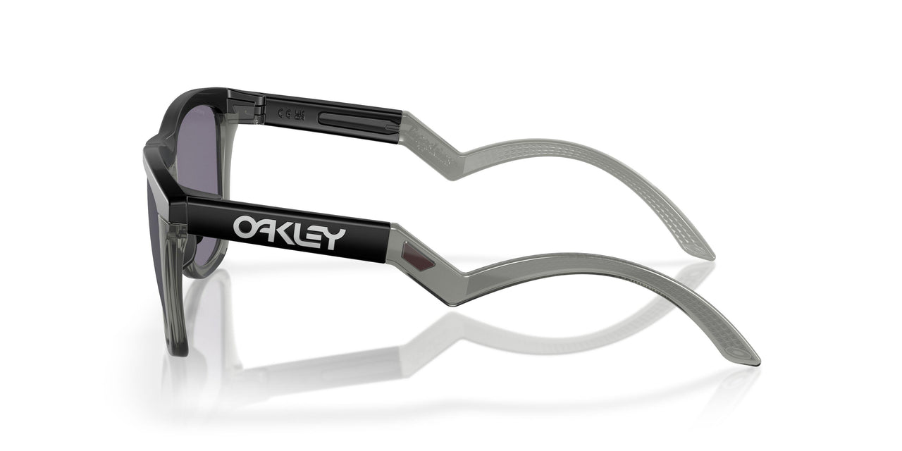 928907 - Black - Prizm Grey