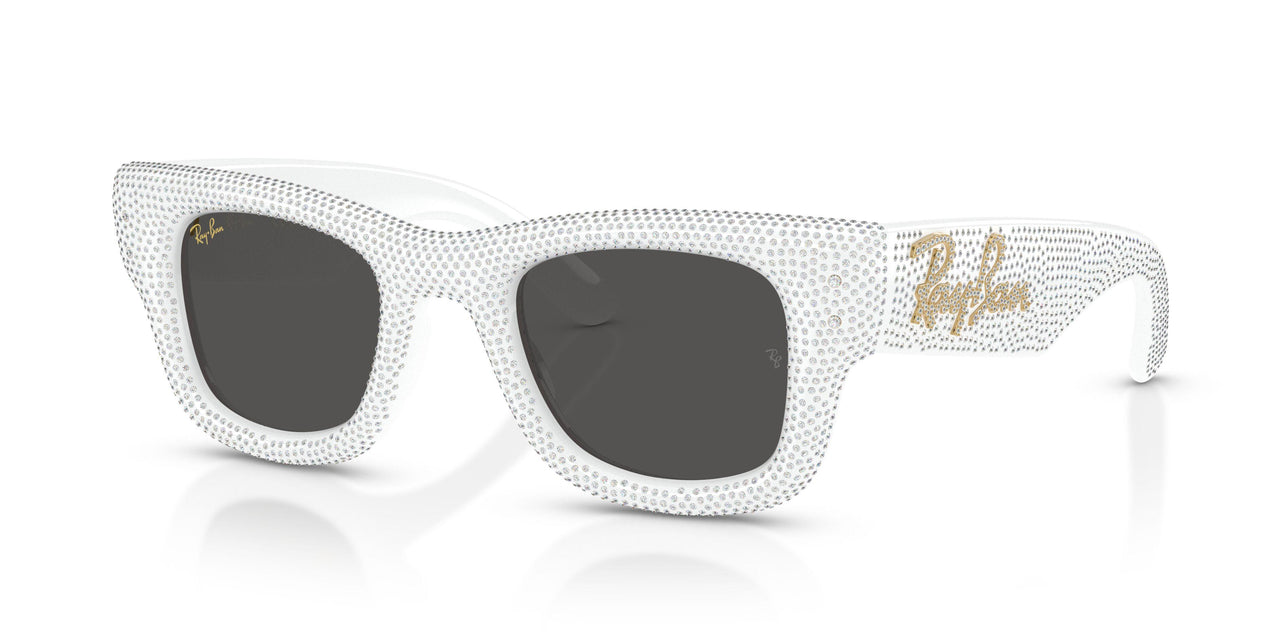 686687 - White - Dark Grey