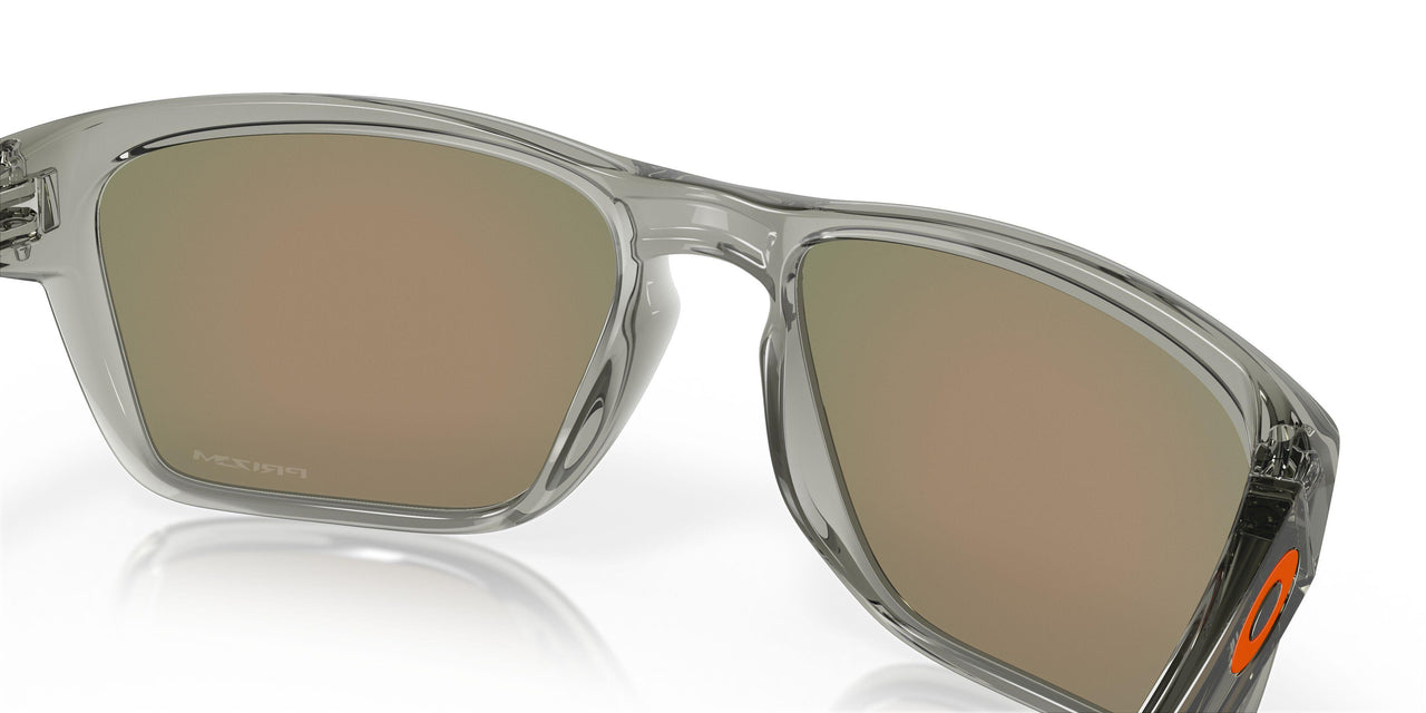 944832 - Grey - Prizm Ruby