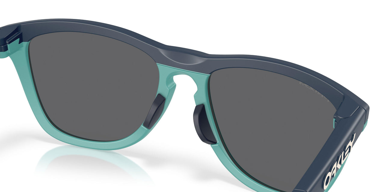928414 - Blue - Prizm Black