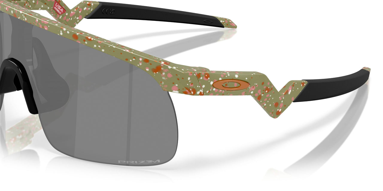 901032 - Green - Prizm Black
