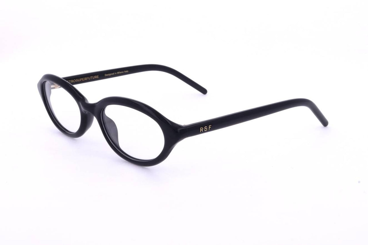 82O - BLACK