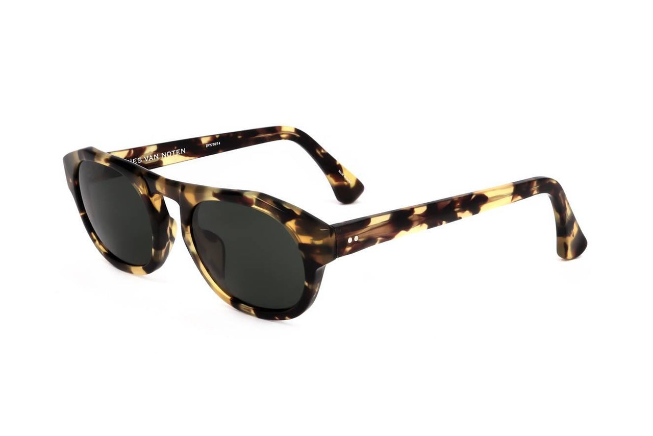 C14 - TORTOISESHELL