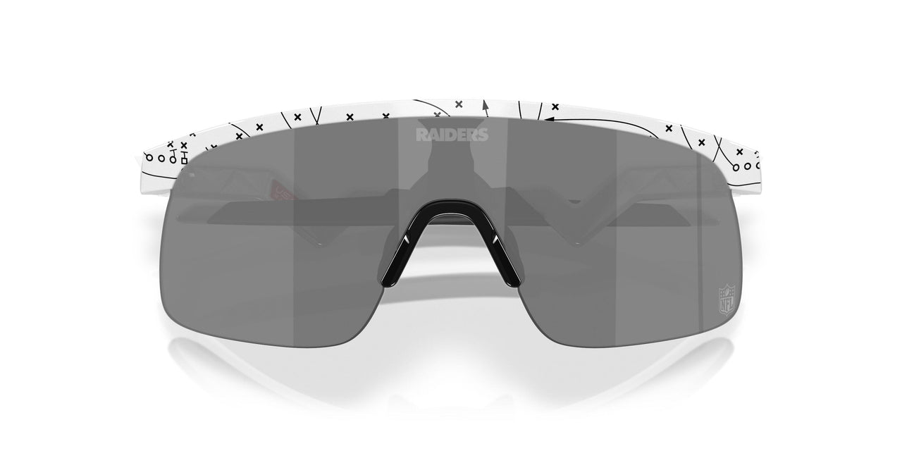 901039 - White - Prizm Black