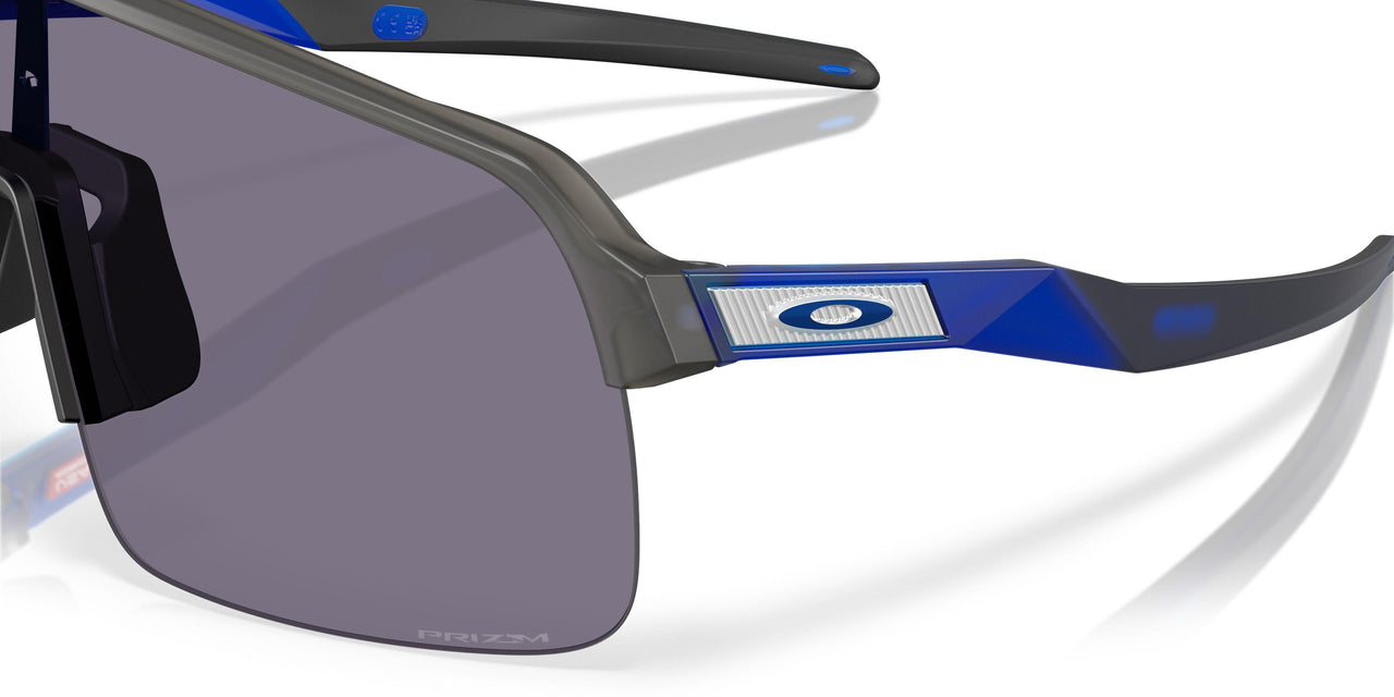 946329 - Grey - Prizm Grey
