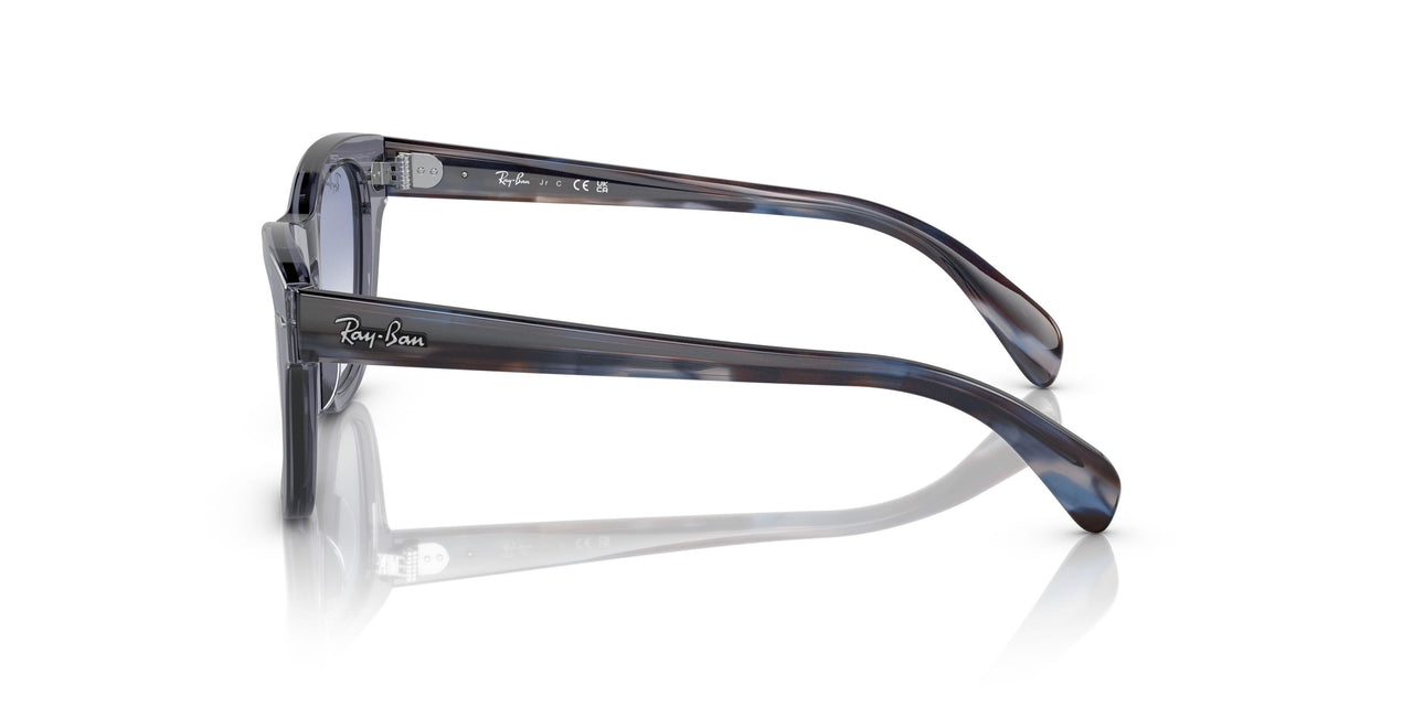 712819 - Blue - Clear Gradient Light Blue