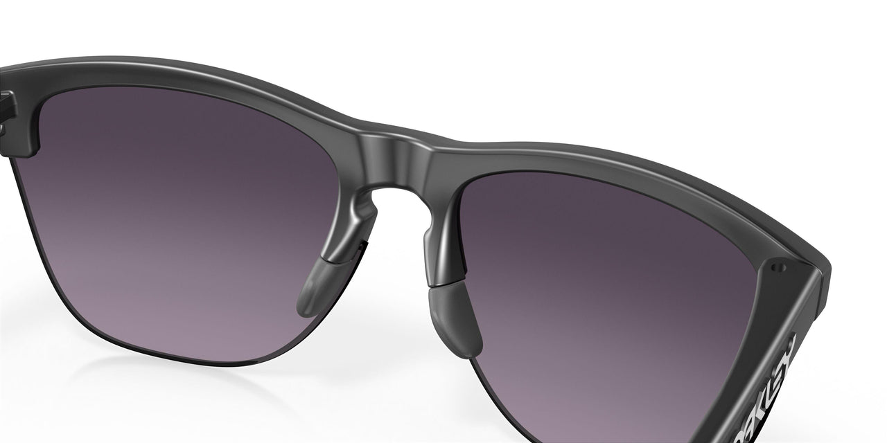 937449 - Black - Prizm Grey Gradient