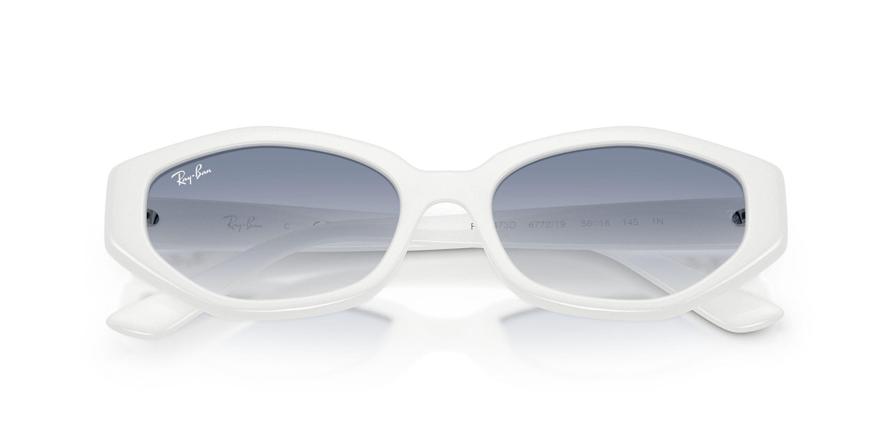 677219 - White - Clear Gradient Light Blue