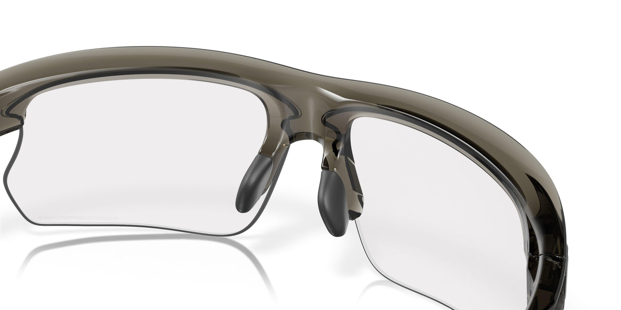 940011 - Grey - Clear To Black Iridium Photochromic