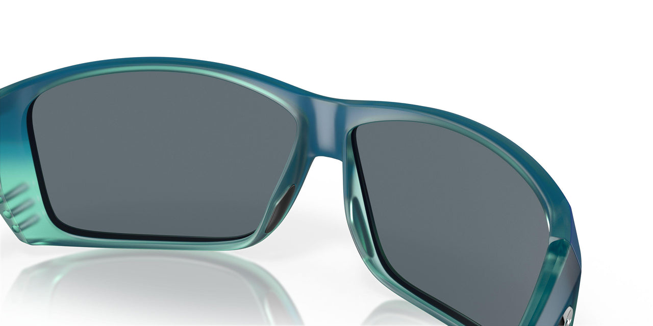 902409 - 73 Matte Caribbean Fade - Blue Mir 580p