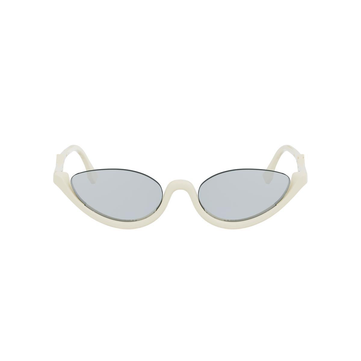 25C - Shiny White - Silver