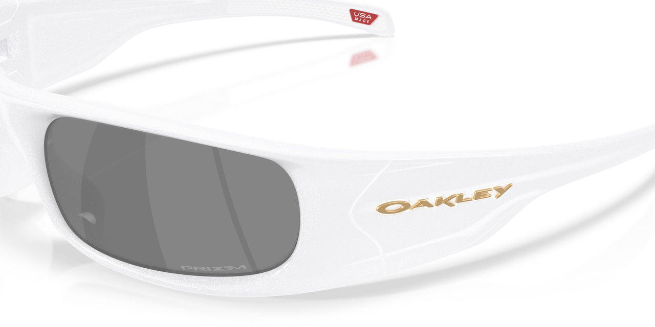 952202 - White - Prizm Black