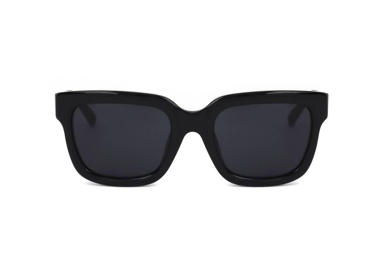 C6 - BLACK