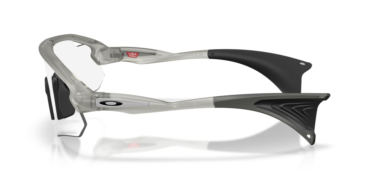 952506 - Grey - Clear To Black Iridium Photochromic