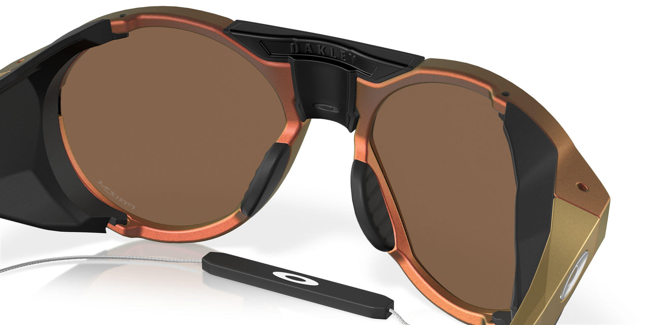 944023 - Red - Prizm Bronze