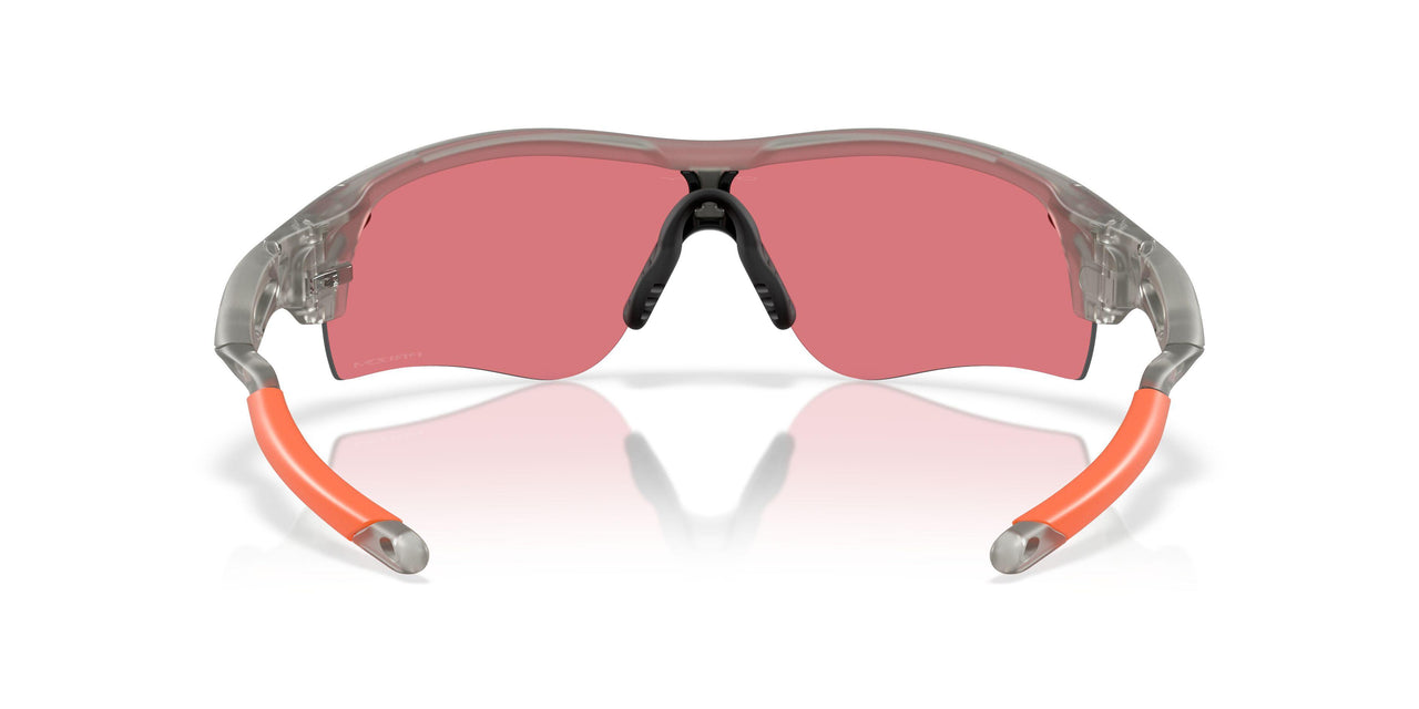 920602 - Matte White - Slate Iridium
