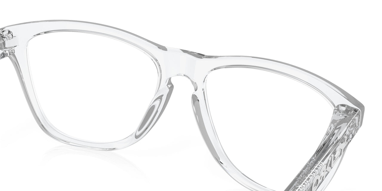 813702 - Transparent