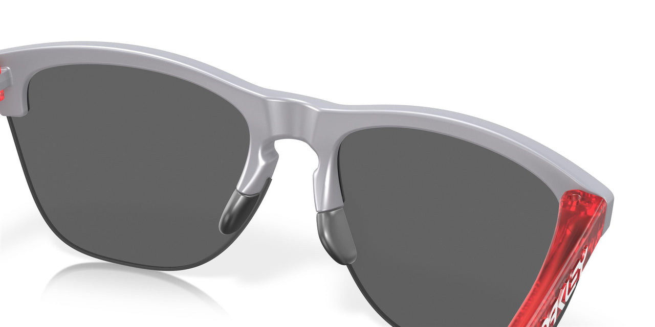937452 - Grey - Prizm Black