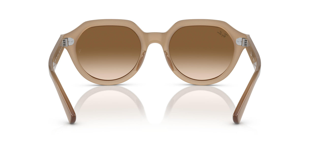 616651 - White - Brown