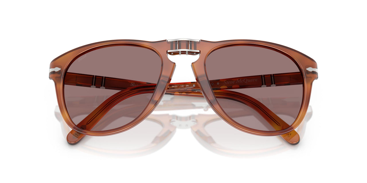 96/53 - Brown - Violet