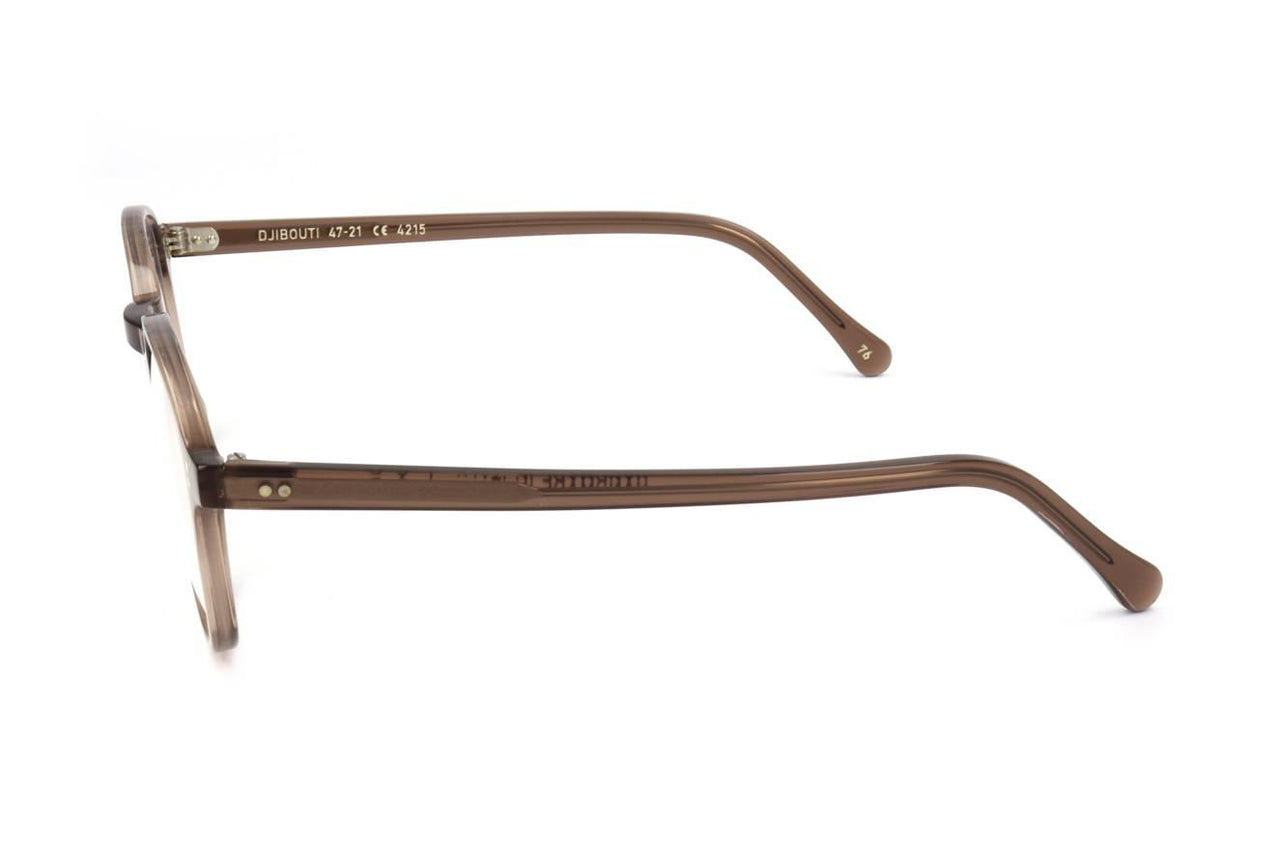 76 - CRYSTAL BROWN