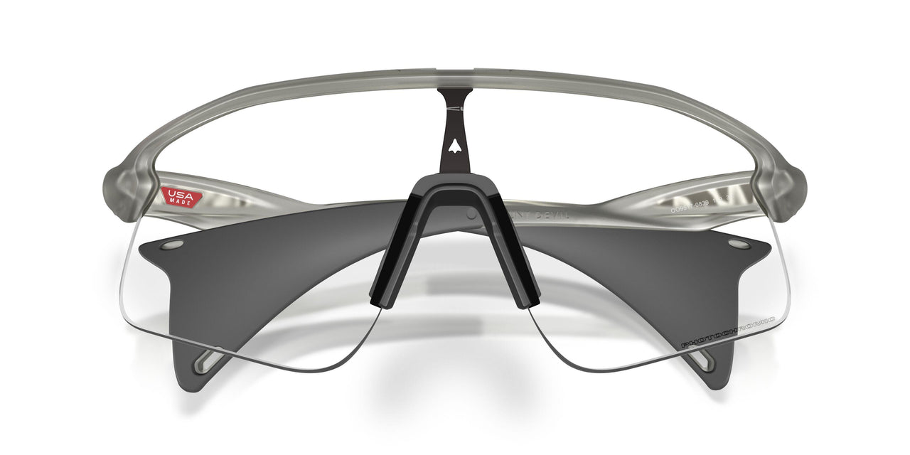 951708 - Grey - Clear To Black Iridium Photochromic