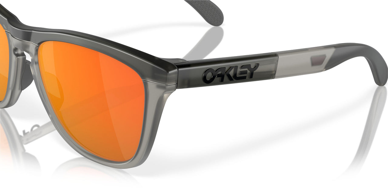 928401 - Grey - Prizm Ruby