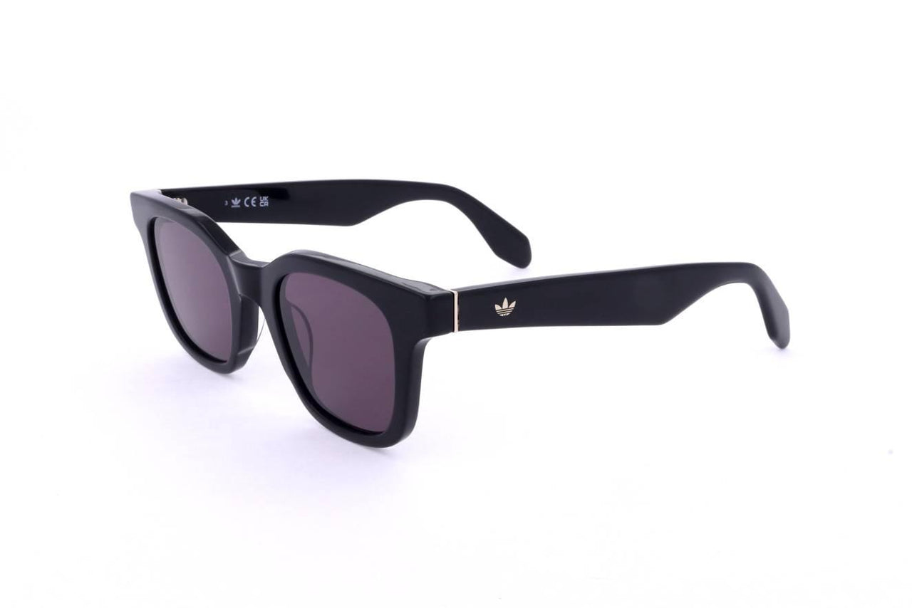 01A - SHINY BLACK