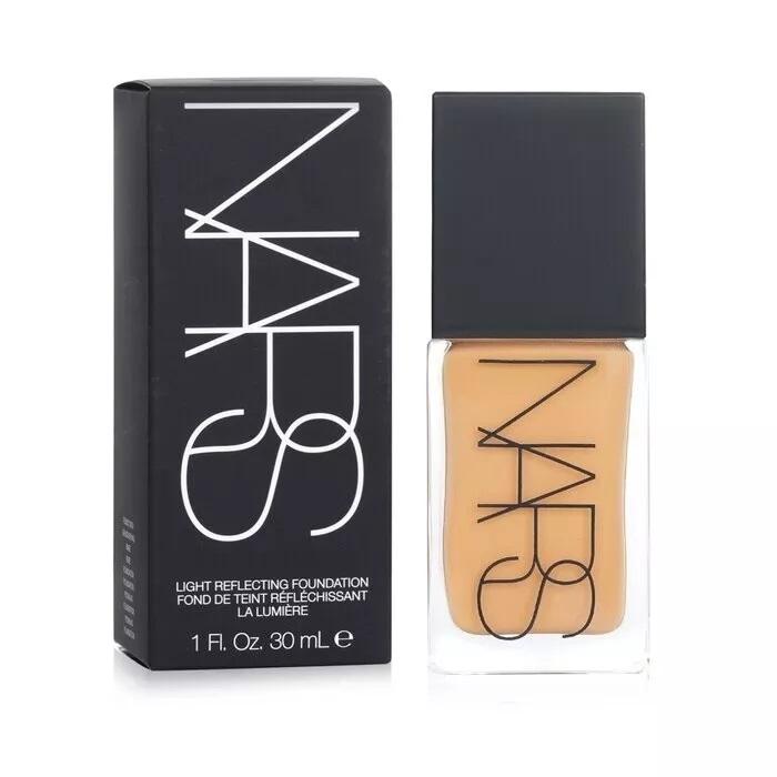 【大学生の特権】学生証で送料無料になる Nars Foundation Reflecting Light ファンデーション