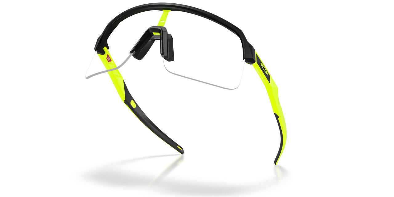 946335 - Black - Clear