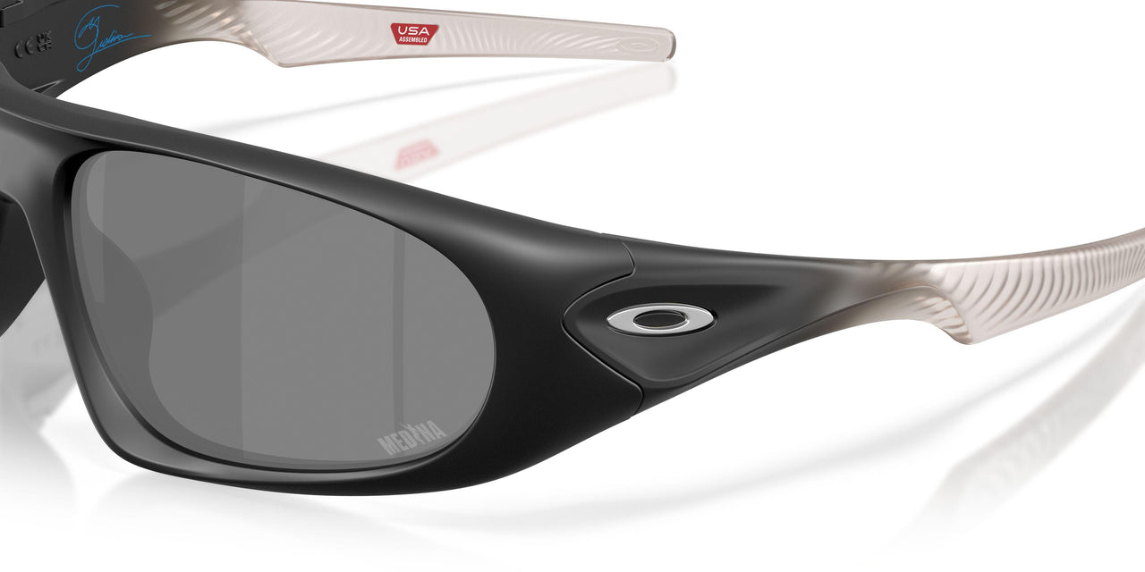 952809 - Black - Prizm Black