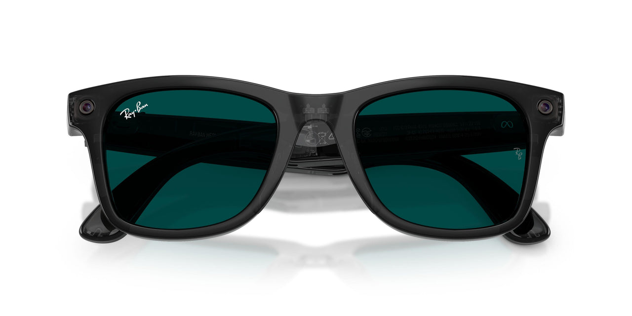 690680 - Black - Clear/aquamarine