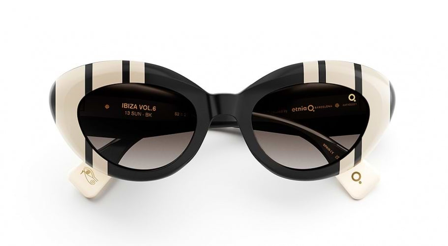 BK - Black
