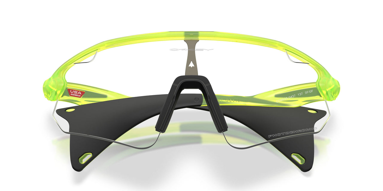 952504 - Green - Clear To Black Iridium Photochromic