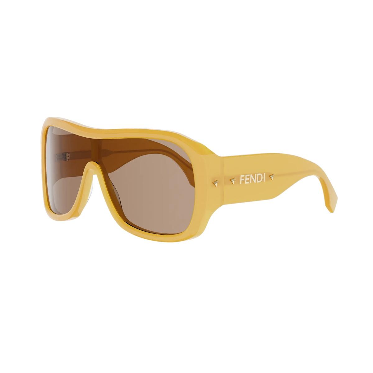 39E - Shiny Yellow - Brown
